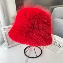 Nauja dirbtinio lapės kailio kibiro kepurė Moteriška rudens ir žiemos mada Universali sutirštinta šilta pliušinė viršutinė kepurė Japonijos šou Mažas veidas Dark button adjustable raudona