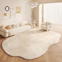 Minkštas pliušinis dirbtinės vilnos kilimas svetainei, kreminės spalvos, netaisyklingos formos, neslystantis, vandens sugeriantis grindų kilimėlis 160x230cm Faux Wool beige