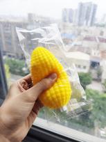 Parduodamas Realistiškas Bananas Lėtai Kylančias Fidget Žaislas Streso Nerimo Malšinimo Suspaudžiamas Įrenginys kukurūzų spalva