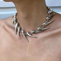 Punk Gothic Raudona Širdis su Dygliu Pakabukas Karoliai Vyrams Moterims Y2K Hip Hop Metalo Kniedės Dygliu Choker Karoliai Grunge Papuošalai Dovanos gray