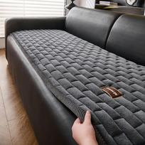 Prabangus dygsniuotas storas veliūrinis sofos užvalkalas; Velvetinis sofos užvalkalas, storas ir šiltas, patogus aksominis sofos užvalkalas 70*150cm tamsiai pilka spalva