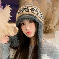 Retro Fair Isle Knitted Wool Hat with Velvet Lining and Ear Protection for Large Heads One Size tamsiai pilka spalva