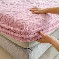 Žakardinis lovos užtiesalas 3D įspaustas aksominis čiužinio užvalkalas Taftinis paklodė Žieminis šiltas paklodė su guma Čiužinio apsauga Sutirštintas 2xPillowcase NOSHEET