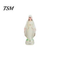 Home Garden Woman Statue Classic Remarkable Details Plastic Sculpture Awesome Luminous Art Figurine for Gifts Outdoor Ornament 6 white