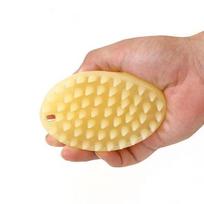 Produktai naminiams gyvūnėliams šunims, katėms, masažo šepečiai, šukos, valiklis šuniuko plaukų šalinimas, šepečiai, plovimo įrankiai, minkšti, švelnūs silikoniniai šereliai L 105X70mm beige