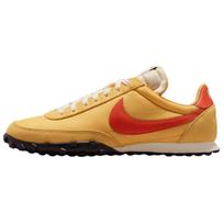Nike Waffle Racer kvietiniai auksiniai juodi pikantiškai raudoni unisex sportbačiai geltoni Beach IM8658-701 42.5 beige
