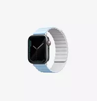 UNIQ Revix Reversible Magnetic Strap for Apple Watch Series 1/2/3/4/5/6/7/8/9/SE/SE2/SE3/Ultra/Ultra 2/Ultra 3 42/44/45/49mm White-Blue