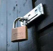 ABUS 85/60 žalvarinė spyna 60 mm su 2 rakteliais 806322