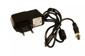 EXSYS 12V/1A AC/DC maitinimo adapteris su įsukamu 5,5 mm DC jungtimi (EX-6999)