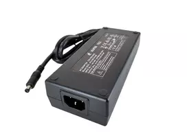 EXSYS 24V 6,6A AC/DC stalinis maitinimo adapteris su 5,5 mm DC lizdu (EX-6984)