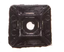 Elektro-Plast Tvirtinimo pagrindas juostų spaustukams PMS-19-19-UV-100 100 vnt. (25.299)