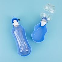 250/500ML Šuns vandens buteliukas Sulankstomas gertuvė Plastikinis nešiojamas vandens buteliukas Augintiniams Lauko kelionės Geriamojo vandens tiektuvas Dubenėlis šunims M-500ml blue