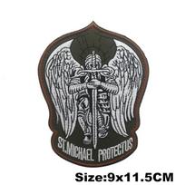 SAINT MICHAEL PROTECT US Ženkliukas kabliuku išsiuvinėti pleistrai Kariniai taktiniai drabužiai Patch Rankraiščiai kepurėms Kuprinės Insignia Dekoratyviniai