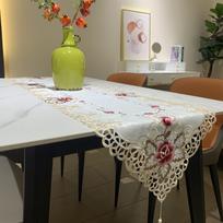 Nauja Stalo Vėliavėlė Moderni Paprasta Gėlių Siuvinėta Tuščiavidurė Kavos Staliuko Staltiesė Kutai Suizi Stalo Vėliavėlė 40X120 balta