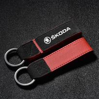 AHUN5 Prabangaus Automobilio Vintažinis Odinis Raktų Pakabukas Žiedas Suede Raktų Pakabukas Skoda S Logotipui A7 Octavia A5 RS Rapid Fabia Superb KAMIQ Kodiaq Fabia black