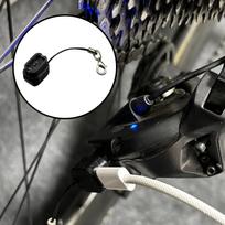 Shimano 12 greičių Di2 įkrovimo laidas, skirtas 105 elektroninei pavarų perjungimo sistemai (Modeliai 7170/8170)