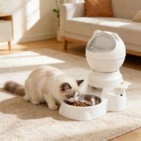 Large-Capacity Automatic Pet Feeder for Cats And Dogs Push-Button Feeding Small to Medium Dogs And Cats No plug balta
