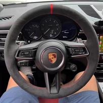 Skirta Porsche Taycan Boxste Panamera Macan Cayenne 718 971 PASIDARYK pats rankomis siūta aukštos kokybės neslystanti zomšinė automobilio vairo apdaila style 2 black