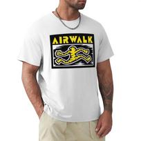 Bėgantis vyras Airwalk batai Skateboard dizainas Klasikiniai marškinėliai su grafika per dideli juodi marškinėliai vyrams XL white