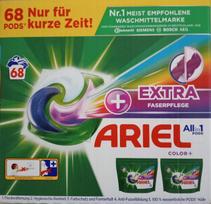 Skalbimo kapsulės Ariel Color + Extra, 68 skalbimų