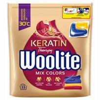 Skalbimo kapsulės Woolite Keratin spalvotiems audiniams, 33 vnt.