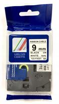 Juosta Brother TZ-FX221 / TZe-FX221, 9 mm, balta, elastinga laidams