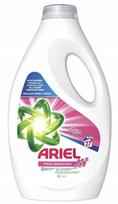 Skalbimo gelis Ariel Universal, 1,215 l, žemai temperatūrai