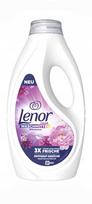 Skalbimo gelis spalvotiems drabužiams Lenor Blütentraum, 900 ml, Vokietija