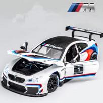 1:24 BMW M4 GT3 Lydinio Sportinio Automobilio Modelis Die-cast Metalinis Žaislinis Automobilis Transporto Priemonės Modelis Simuliacija Garsas ir Šviesa Atgal Patraukiamas Kolekcija Vaikų Dovana M6GT balta