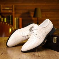 Nauji vyriški smailianosiai krokodilo rašto odiniai suvarstomi laisvalaikio Oksfordo batai Vyriški vestuviniai grįžtuvių avalynė Zapatos Hombre 44 black
