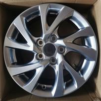 Toyota Corolla 15 colių plieninis ratlankis su 16 colių padanga, Suderinamas su aliuminio dviejų variklių Levin 16-inch Corolla weighted
