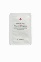 CUSKIN serumas su 10 % niacinamido, vitaminu C ir hialurono rūgštimi, mėginukas 2 ml