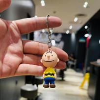 Snoopio serijos figūrėlės Raktų pakabukas Animacinis šuo PVC lėlė Pakabukas-žavesys Mielas krepšio pakabukas Papuošalai Aksesuarai Juokingos dovanos gimtadieniui brown