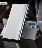 Atverčiamas dėklas iPhone 16 Pro Max 14 Plus 16E 13 11 15 12 XS XR X SE 2026 prabangiam stovui Knygos dangtelis Telefono Coque Magnetinis krepšys For iPhone 15 balta
