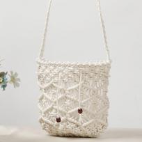 Women's Bucket Drawstring Handbag Straw Shoulder Bag Straw Weave Crossbody Handbag Beach Bag white