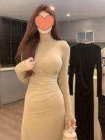 Women's Spice Girl shows her figure, semi-turtleneck long-sleeved dress, autumn and winter inner pleated base, sexy hip-wrapped mom skirt XL beige