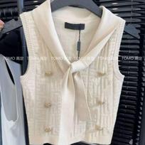 Fashionable Sweet Spicy Temperament V-neck Strap Sweater Women Summer New Sweet Age-reducing Gold Button Design Sleeveless Top L balta