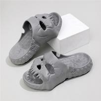 Skull Design Summer Flip-Flops: Trendy, Comfortable Beach & Home Sandals for Couples 38/39 pilka