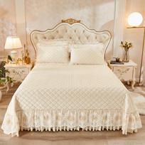 Žiemos krištolo aksominis nėrinių lovatiesis Pieno aksominis sutirštintas dygsniuotas lovatiesis Trijų dalių koralų aksominė lovatiesė 250*270cm 3pcs