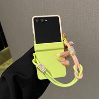 Two-Tone Gradient Wrist Strap Case For Samsung Z Flip 8 flip7 FE Galaxy Z Flip 7 6 5 4 Skin-friendly Hinge Protective Cover Galaxy Z Flip7 žalia