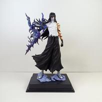 Hot Kurosaki Ichigo No Moon Anime Action Figure Model Statue Desktop Ornament Small Gift Christmas Day Gift Decoration 25cm white