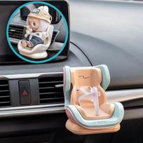 1 vnt. Labubu kėdė, suderinama su automobilinės saugos kėdutės modeliu, dekoratyvinis žaislas, kūrybiška dovana oranžinė
