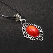 European & American Retro Vampire Ruby Leather Pendant Necklace – Dark Subculture Women's Jewelry gray