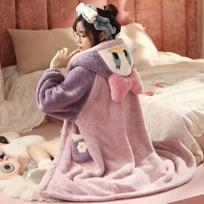 Moteriški Kawaii Flaneliniai žieminiai kimono naktiniai marškiniai, braškiniai, mielas namų apranga moterims, šiltas chalatas Animacinis filmas su gobtuvu, ilgas chalatas L white