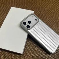 Rimowa aukščiausios klasės 3D kelioninis lagaminas telefono dėklas, skirtas IPhone17Pro Max/17Pro/16Pro Max/16 Pro 15 14, apsauginis dangtelis su dovanų dėžutės pakuote iPhone 15 sidabras