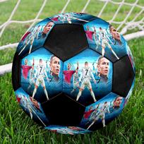 Cristiano Ronaldo CR7 spaudinio dydis 5 futbolo kamuolys, mašininio siuvimo PVC, patvarus ir atšokantis, tinka visoms amžiaus grupėms, gerbėjų atributika, rungtynėms ir naudojimui lauke.