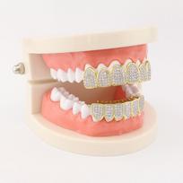 Vyriški Hip Hopo Auksiniai Dantų Grillz Viršutinis & Apatinis Ledais Padengti Grillz Dantų Kubinis Deimantas Breketai Cirkonis Vampyro Dantų Grillz auksas