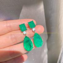 2026 Nauji madingi kriaušės formos auskarai, Emerald dideli vandens lašų auskarai, Europos ir Amerikos perdėti auskarai moterims smaragdas