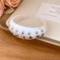 Spicy Retro Punk Rivet Open Cuff Bracelet - Trendy & Versatile Design