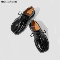 Skaldytais pirštais arklio batai vyriškam storam padui Loafers batai Tabi batai lakinės odos korėjietiška versija tendencija laisvalaikio odiniai batai 44 gray